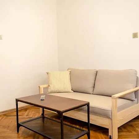 Comfort 1br - Chayka By Flat Manаger Warna