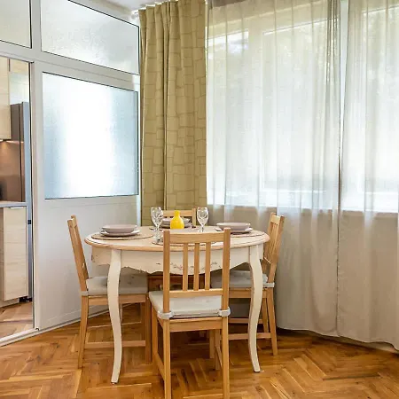 Comfort 1br - Chayka By Flat Manаger Apartment *